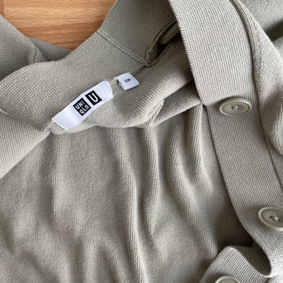 Uniqlo U Cardigan (Green, 100% Cotton) - Picture 3 of 3